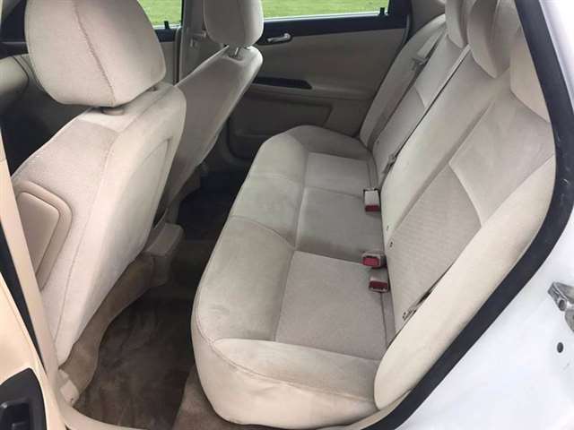 2010 Chevrolet Impala LS 4DR Sedan